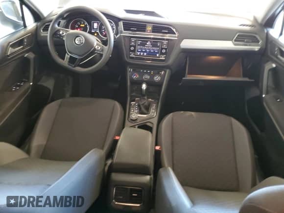 2018 Volkswagen Tiguan S с VIN 3VV0B7AX0JM116152, выставлен на аукционе Copart как лот 86630065 с пробегом 89 978 миль миль и Списание • Salvage title. История ставок и продаж доступна на DreamBid. Изображение 8.