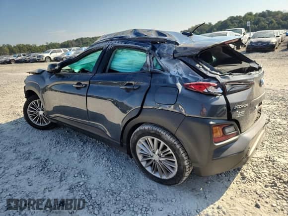 2018 Hyundai Kona SEL с VIN KM8K22AA7JU132619, выставлен на аукционе Copart как лот 81709925 с пробегом 105 635 миль миль и Списание • Salvage title. История ставок и продаж доступна на DreamBid. Изображение 2.