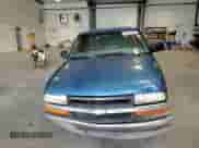 2000 Chevrolet S-10 LS z VIN 1GCCS19W1Y8257556, wystawiony jako Copart lot #64743085 z przebiegiem 284 985 mil mil oraz Szkoda całkowita • Salvage title. Historia ofert i sprzedaży dostępna na DreamBid. Obrazek 13.