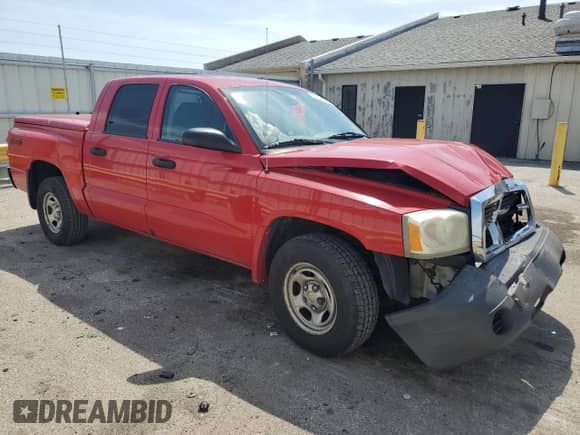 2007 Dodge Dakota with VIN 1D3HW28K17S232552, listed as a Copart auction lot 53674955 with 85,559 mi miles and Salvage title. Bid and sale history available at DreamBid. Image 4.