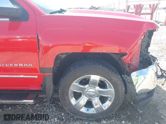 2017 Chevrolet Silverado 1500 LTZ с VIN 3GCUKSEJ9HG380584, выставлен на аукционе IAAI как лот 42070385 с пробегом 71 047 миль миль и . История ставок и продаж доступна на DreamBid. Изображение 18.