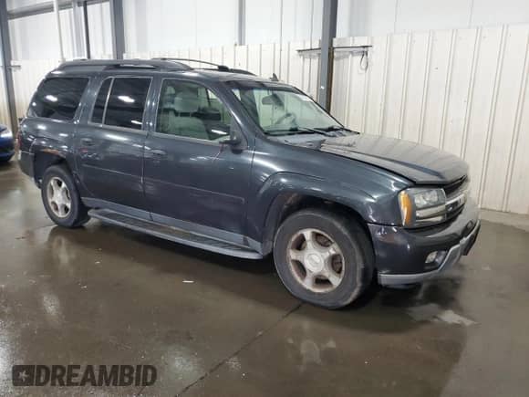 2006 Chevrolet TrailBlazer LS с VIN 1GNET16S766112674, выставлен на аукционе Copart как лот 68730315 с пробегом 197 140 миль миль и Списание • Salvage title. История ставок и продаж доступна на DreamBid. Изображение 4.