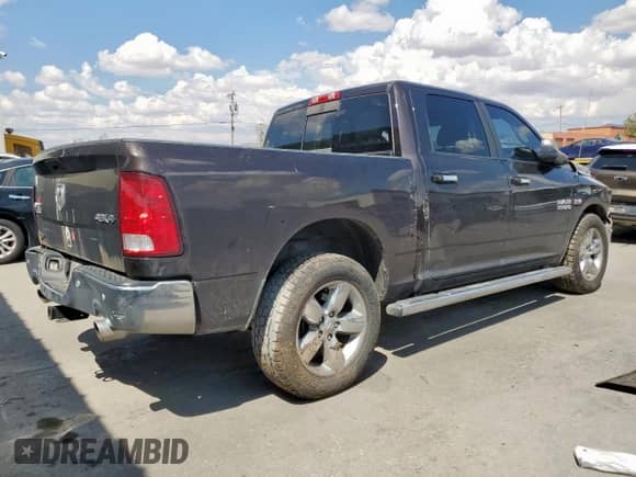 2017 Ram 1500 Big Horn z VIN 3C6RR7LT2HG622755, wystawiony jako Copart lot #70165535 z przebiegiem Nie podano mil oraz Szkoda całkowita • Salvage title. Historia ofert i sprzedaży dostępna na DreamBid. Obrazek 3.