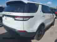 2020 Land Rover Discovery SE z VIN SALRG2RVXL2428379, wystawiony jako IAAI lot #42546060 z przebiegiem 89 987 mil mil oraz . Historia ofert i sprzedaży dostępna na DreamBid. Obrazek 4.