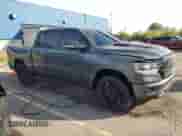 2022 Ram 1500 Laramie z VIN 1C6SRFJT3NN147487, wystawiony jako Copart lot #71597445 z przebiegiem 67 869 mil mil oraz Czysty tytuł • Clean title. Historia ofert i sprzedaży dostępna na DreamBid. Obrazek 4.