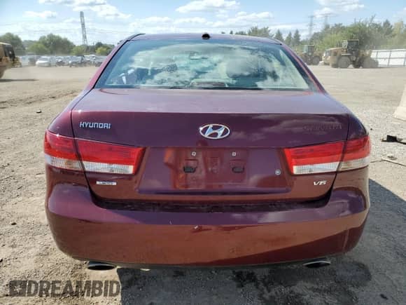 2008 Hyundai Sonata SE z VIN 5NPEU46F98H351551, wystawiony jako Copart lot #70532355 z przebiegiem 139 812 mil mil oraz Szkoda całkowita • Salvage title. Historia ofert i sprzedaży dostępna na DreamBid. Obrazek 6.