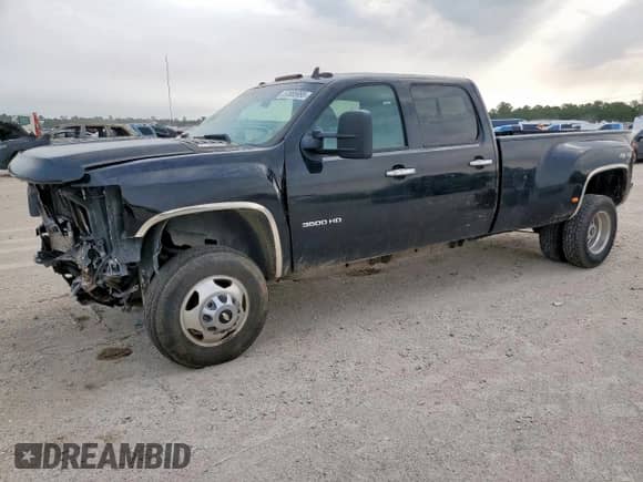 2014 Chevrolet Silverado 3500HD LTZ с VIN 1GC4K1C84EF123484, выставлен на аукционе Copart как лот 57085995 с пробегом 322 732 миль миль и Списание • Salvage title. История ставок и продаж доступна на DreamBid. Изображение 1.