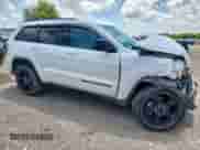2019 Jeep Grand Cherokee Upland с VIN 1C4RJFAG8KC696451, выставлен на аукционе Copart как лот 61631435 с пробегом 113 244 миль миль и Списание • Salvage title. История ставок и продаж доступна на DreamBid. Изображение 4.