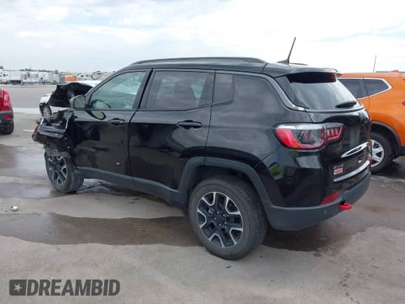 2021 Jeep Compass Trailhawk с VIN 3C4NJDDB3MT583825, выставлен на аукционе IAAI как лот 43202929 с пробегом 83 009 миль миль и . История ставок и продаж доступна на DreamBid. Изображение 3.