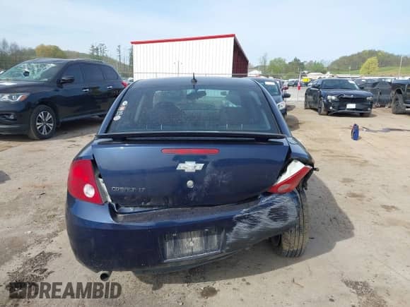 2010 Chevrolet Cobalt z VIN 1G1AC5F54A7162727, wystawiony jako IAAI lot #42053223 z przebiegiem 88 261 mil mil oraz . Historia ofert i sprzedaży dostępna na DreamBid. Obrazek 17.