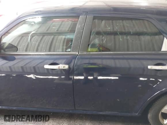 2006 Dodge Magnum z VIN 2D4FV47V06H128315, wystawiony jako IAAI lot #42612273 z przebiegiem 227 284 mil mil oraz . Historia ofert i sprzedaży dostępna na DreamBid. Obrazek 14.