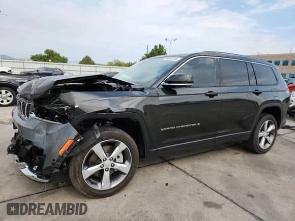2024 Jeep Grand Cherokee Limited with VIN 1C4RJKBG2R8938252, listed as a Copart auction lot 69069785 with 23,793 mi miles and Salvage title. Bid and sale history available at DreamBid. Image 1.