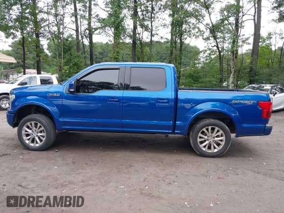 2018 Ford F-150 XL z VIN 1FTEW1EP0JFA87509, wystawiony jako IAAI lot #42992361 z przebiegiem 142 397 mil mil oraz . Historia ofert i sprzedaży dostępna na DreamBid. Obrazek 14.