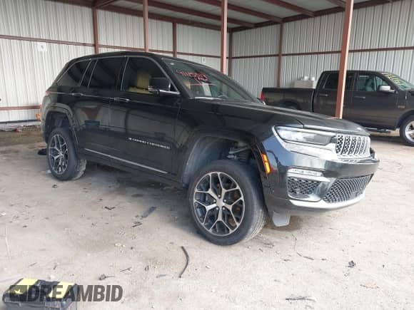 2022 Jeep Grand Cherokee Summit Reserve z VIN 1C4RJHET3N8517808, wystawiony jako IAAI lot #41115019 z przebiegiem 35 984 mil mil oraz . Historia ofert i sprzedaży dostępna na DreamBid. Obrazek 1.