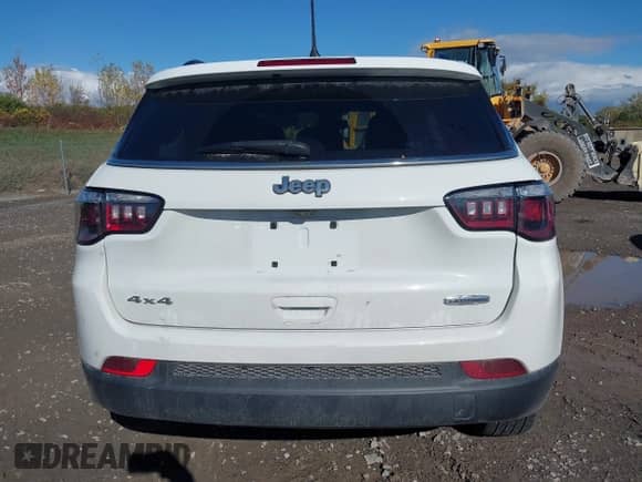 2022 Jeep Compass Latitude с VIN 3C4NJDBB3NT176785, выставлен на аукционе IAAI как лот 43361631 с пробегом 22 928 миль миль и . История ставок и продаж доступна на DreamBid. Изображение 16.