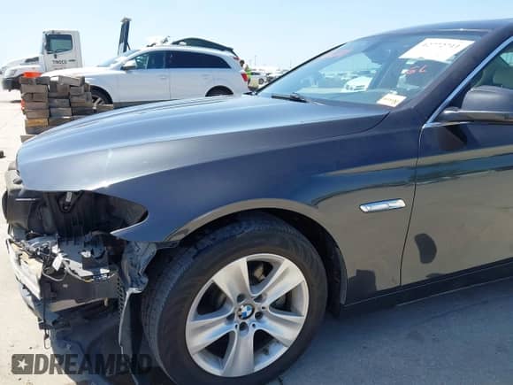 2013 BMW 5 Series 528i z VIN WBAXG5C59DD234731, wystawiony jako IAAI lot #42772711 z przebiegiem 78 837 mil mil oraz . Historia ofert i sprzedaży dostępna na DreamBid. Obrazek 15.