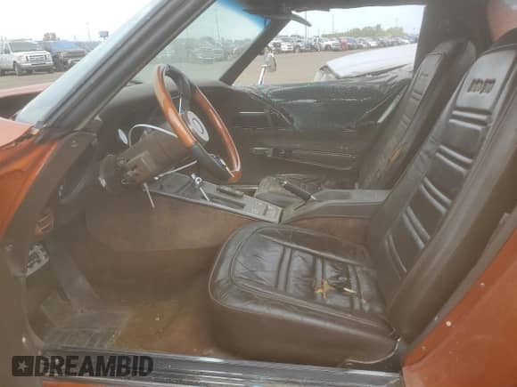 1977 Chevrolet Corvette с VIN 1Z37L7S419733, выставлен на аукционе Copart как лот 71966844 с пробегом 74 870 миль миль и Списание • Salvage title. История ставок и продаж доступна на DreamBid. Изображение 7.