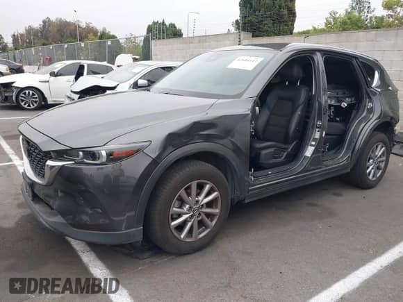 2022 Mazda CX-5 S Select z VIN JM3KFBBM2N0573466, wystawiony jako IAAI lot #42604117 z przebiegiem 35 729 mil mil oraz . Historia ofert i sprzedaży dostępna na DreamBid. Obrazek 22.