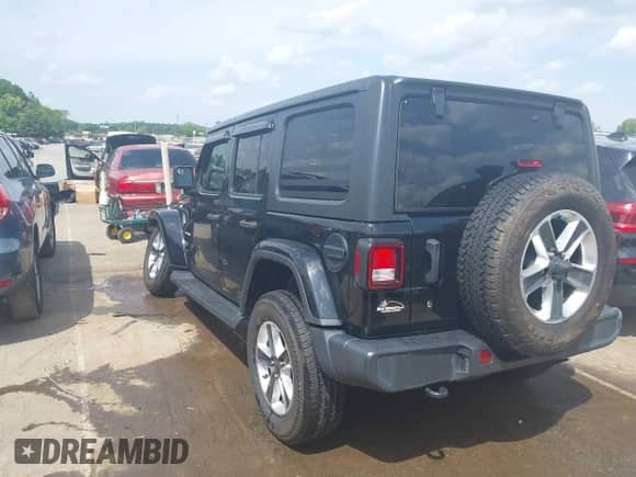 2020 Jeep Wrangler z VIN 1C48JXEGXLW253066, wystawiony jako IAAI lot #42264439 z przebiegiem 85 805 mil mil oraz . Historia ofert i sprzedaży dostępna na DreamBid. Obrazek 3.