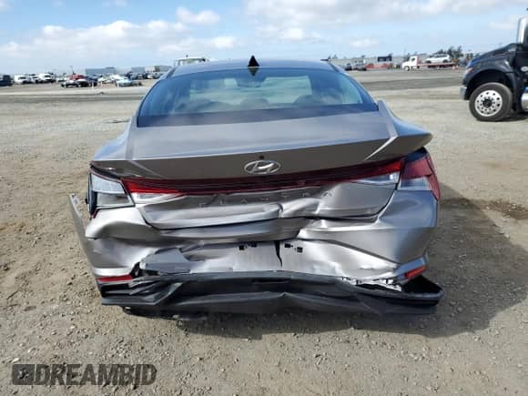 2021 Hyundai Elantra SEL с VIN KMHLM4AG5MU065778, выставлен на аукционе Copart как лот 82659195 с пробегом 35 514 миль миль и Списание • Salvage title. История ставок и продаж доступна на DreamBid. Изображение 6.