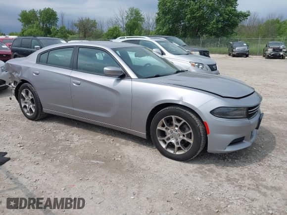2015 Dodge Charger SE с VIN 2C3CDXFGXFH858874, выставлен на аукционе IAAI как лот 42503265 с пробегом 112 189 миль миль и . История ставок и продаж доступна на DreamBid. Изображение 1.