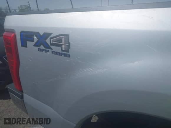 2019 Ford F-250 XL with VIN 1FT7W2B66KEC54893, listed as a IAAI auction lot 41887418 with 151,950 mi miles and . Bid and sale history available at DreamBid. Image 19.