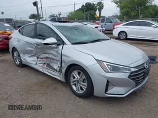 2019 Hyundai Elantra Value Edition z VIN KMHD84LF5KU851607, wystawiony jako IAAI lot #42198149 z przebiegiem 69 342 mil mil oraz . Historia ofert i sprzedaży dostępna na DreamBid. Obrazek 1.