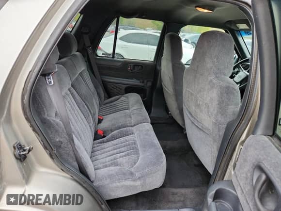 2001 Chevrolet Blazer LT с VIN 1GNDT13W812212561, выставлен на аукционе Copart как лот 85734445 с пробегом 202 742 миль миль и Списание • Salvage title. История ставок и продаж доступна на DreamBid. Изображение 11.