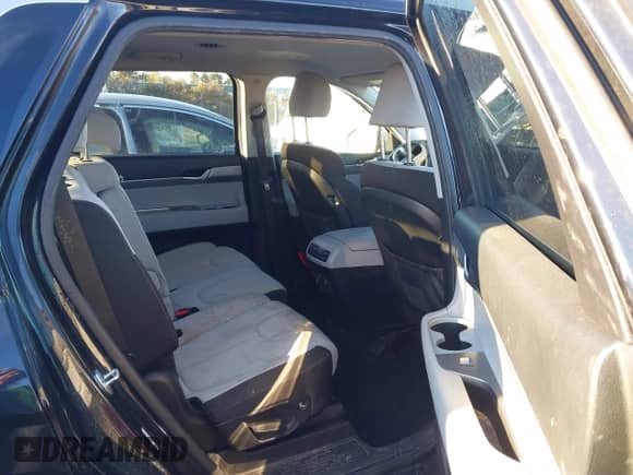 2020 Hyundai Palisade SE с VIN KM8R1DHE4LU145918, выставлен на аукционе IAAI как лот 43446096 с пробегом 131 435 миль миль и . История ставок и продаж доступна на DreamBid. Изображение 8.