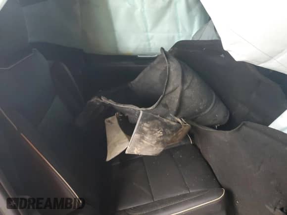 2022 Chevrolet Suburban Premier с VIN 1GNSCFKL0NR289644, выставлен на аукционе Copart как лот 70373244 с пробегом 34 433 миль миль и Списание • Salvage title. История ставок и продаж доступна на DreamBid. Изображение 12.