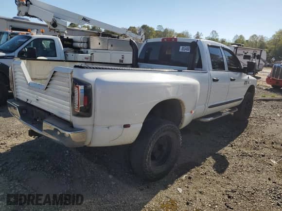2007 Dodge 3500 SLT with VIN 3D7MX48A67G807135, listed as a Copart auction lot 85548875 with 179,229 mi miles and Salvage title. Bid and sale history available at DreamBid. Image 3.