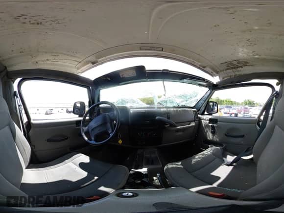 2004 Jeep Wrangler Sahara с VIN 1J4FA59S54P740417, выставлен на аукционе IAAI как лот 42382078 с пробегом 200 108 миль миль и . История ставок и продаж доступна на DreamBid. Изображение 19.