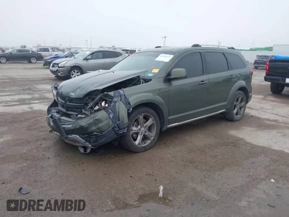 2017 Dodge Journey Crossroad with VIN 3C4PDCGG6HT619109, listed as a IAAI auction lot 41646415 with 115,106 mi miles and . Bid and sale history available at DreamBid. Image 14.