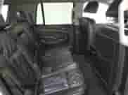 2019 Chevrolet Tahoe LS z VIN 1GNSKAKC7KR279792, wystawiony jako Copart lot #59736665 z przebiegiem 103 984 mil mil oraz Szkoda całkowita • Salvage title. Historia ofert i sprzedaży dostępna na DreamBid. Obrazek 11.