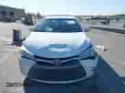 2015 Toyota Camry SE z VIN 4T1BF1FK8FU068002, wystawiony jako IAAI lot #43106714 z przebiegiem 102 717 mil mil oraz . Historia ofert i sprzedaży dostępna na DreamBid. Obrazek 13.