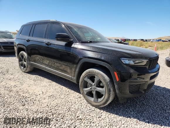 2023 Jeep Grand Cherokee Altitude with VIN 1C4RJKAG5P8744328, listed as a Copart auction lot 68014845 with 60,643 mi miles and Salvage title. Bid and sale history available at DreamBid. Image 4.