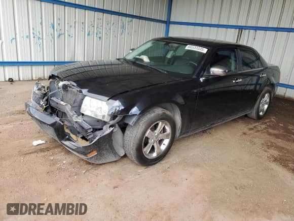 2010 Chrysler 300 Touring z VIN 2C3CA5CVXAH192947, wystawiony jako Copart lot #66533335 z przebiegiem 138 334 mil mil oraz Szkoda całkowita • Salvage title. Historia ofert i sprzedaży dostępna na DreamBid. Obrazek 1.