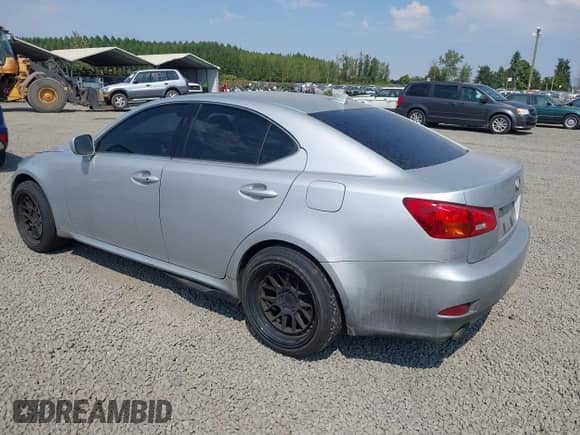 2007 Lexus IS 250 с VIN JTHCK262575011096, выставлен на аукционе IAAI как лот 43101231 с пробегом 229 967 миль миль и . История ставок и продаж доступна на DreamBid. Изображение 3.