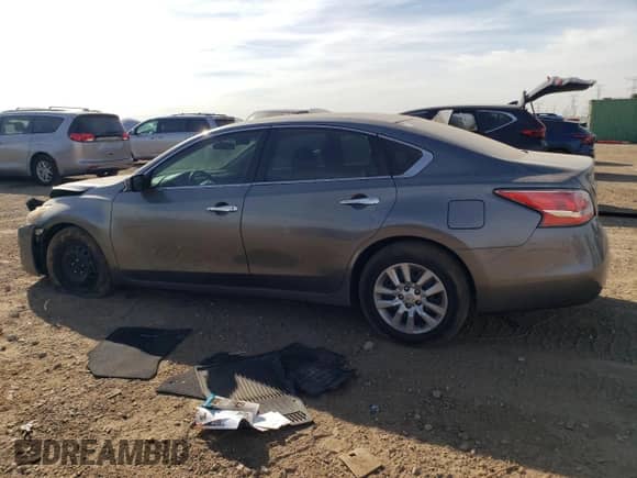 2015 Nissan Altima 2.5 with VIN 1N4AL3AP0FC283067, listed as a Copart auction lot 84791725 with 147,034 mi miles and Salvage title. Bid and sale history available at DreamBid. Image 2.