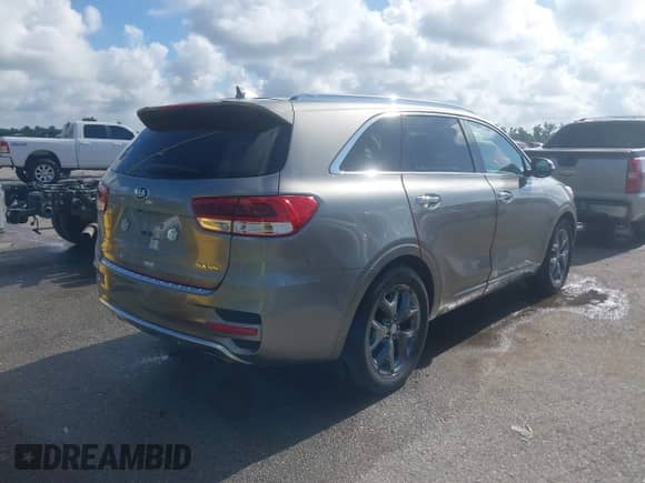 2016 Kia Sorento SXL с VIN 5XYPK4A5XGG047390, выставлен на аукционе IAAI как лот 42782037 с пробегом 77 902 миль миль и . История ставок и продаж доступна на DreamBid. Изображение 4.