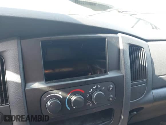 2004 Dodge 1500 SLT with VIN 1D7HU18N34J234510, listed as a IAAI auction lot 42692560 with 136,982 mi miles and . Bid and sale history available at DreamBid. Image 12.