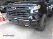 2022 Chevrolet Silverado 1500 RST with VIN 1GCUDEET8NZ622077, listed as a IAAI auction lot 42713780 with 46,022 mi miles and . Bid and sale history available at DreamBid. Image 6.