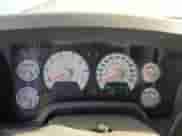 2007 Dodge 1500 SLT z VIN 3D7KR19DX7G751922, wystawiony jako Copart lot #76756934 z przebiegiem 145 115 mil mil oraz Szkoda całkowita • Salvage title. Historia ofert i sprzedaży dostępna na DreamBid. Obrazek 9.