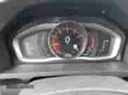 2016 Volvo S60 T5 Platinum с VIN YV4612UM2G2001288, выставлен на аукционе Copart как лот 46215315 с пробегом 124 728 миль миль и Списание • Salvage title. История ставок и продаж доступна на DreamBid. Изображение 9.