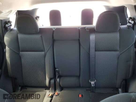 2024 Mitsubishi Outlander ES with VIN JA4J3UA80RZ089854, listed as a Copart auction lot 57575955 with 10,886 mi miles and Salvage title. Bid and sale history available at DreamBid. Image 10.