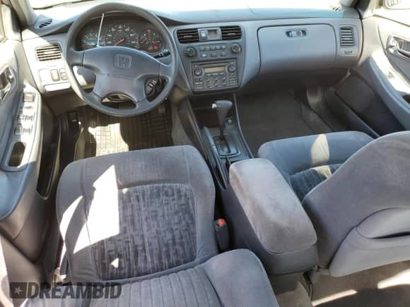 1998 Honda Accord EX с VIN 1HGCG667XWA176123, выставлен на аукционе Copart как лот 58095435 с пробегом 187 558 миль миль и Чистый • Clean title. История ставок и продаж доступна на DreamBid. Изображение 8.