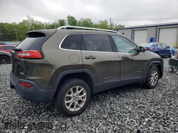 2016 Jeep Cherokee Latitude с VIN 1C4PJMCB5GW119427, выставлен на аукционе Copart как лот 56969345 с пробегом 112 266 миль миль и Списание • Salvage title. История ставок и продаж доступна на DreamBid. Изображение 3.