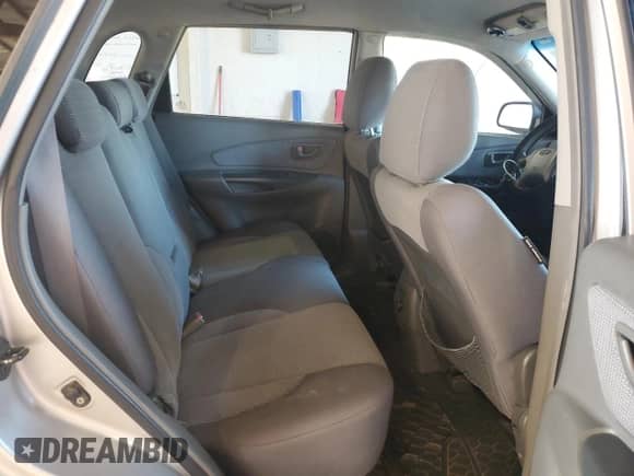 2006 Hyundai Tucson GL z VIN KM8JM12B66U437740, wystawiony jako Copart lot #70673825 z przebiegiem 188 208 mil mil oraz Czysty tytuł • Clean title. Historia ofert i sprzedaży dostępna na DreamBid. Obrazek 11.