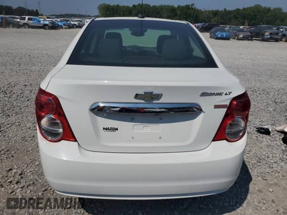 2015 Chevrolet Sonic LT z VIN 1G1JC5SB0F4198256, wystawiony jako Copart lot #69501375 z przebiegiem 92 388 mil mil oraz Czysty tytuł • Clean title. Historia ofert i sprzedaży dostępna na DreamBid. Obrazek 6.