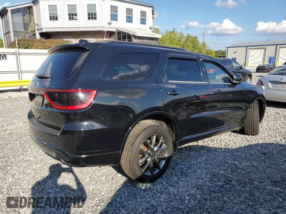 2018 Dodge Durango GT with VIN 1C4RDJDG0JC386492, listed as a Copart auction lot 84430585 with 58,298 mi miles and Salvage title. Bid and sale history available at DreamBid. Image 3.